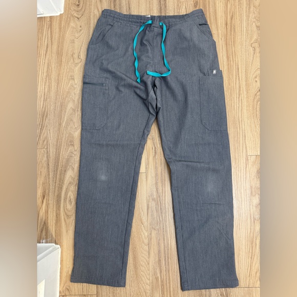 Figs Scrub Set - Picture 3 of 4